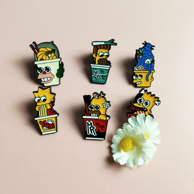 6-teiliges Set „The Simpsons“, – Vintage Tech Accessories Bewertung und Preis