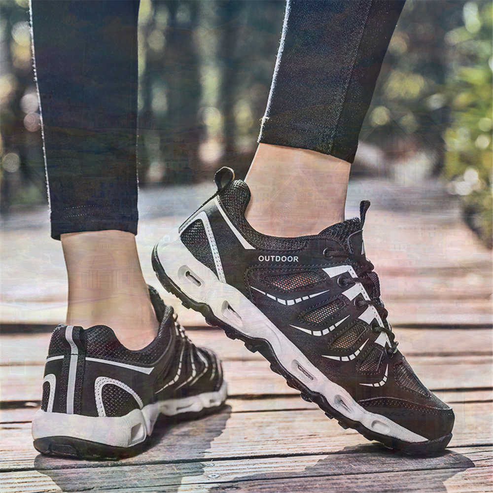 Sumer Round Tip Silver Sneaker – Universal Tech Accessories Bewertung und Preis